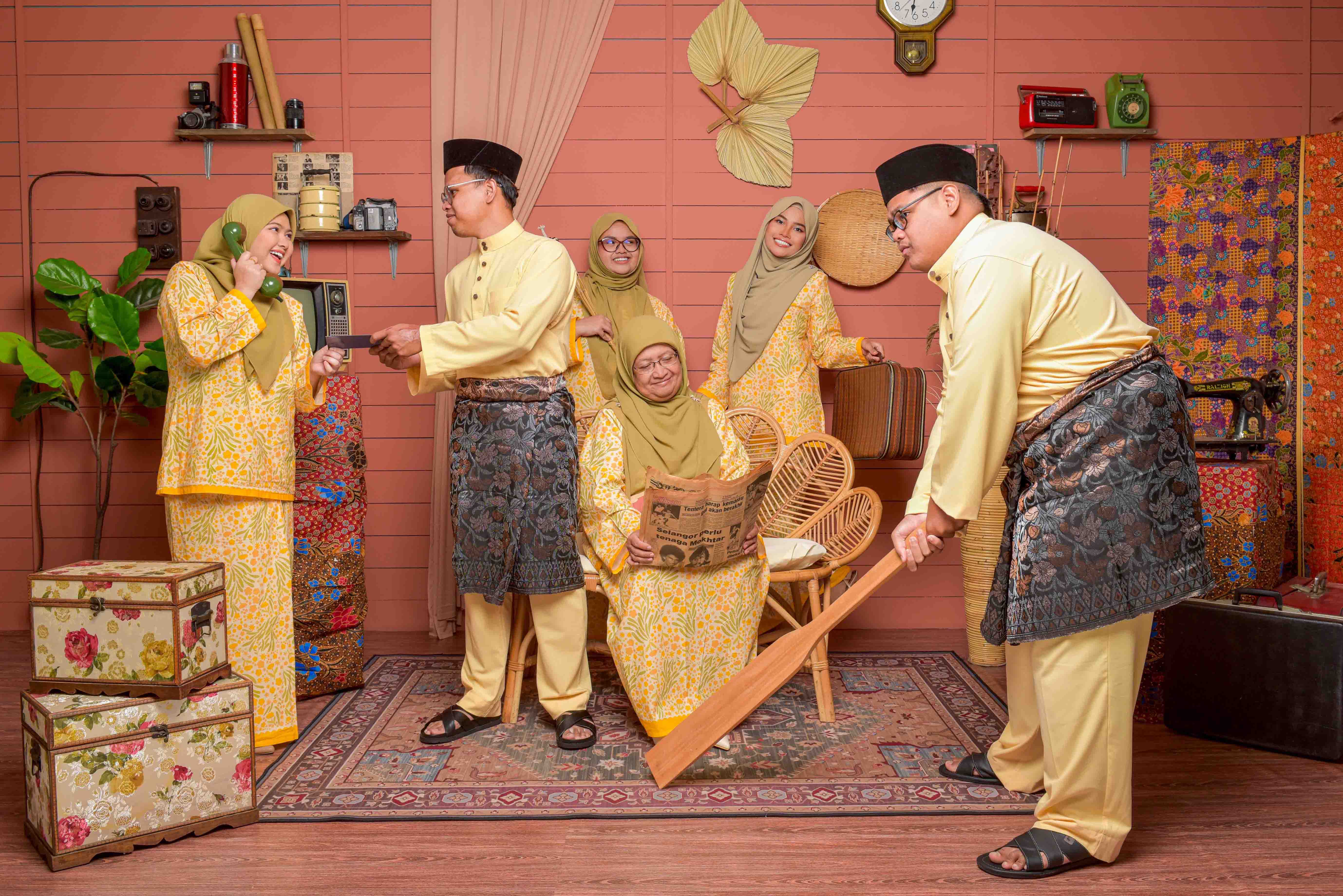 Family Frame Package M studio photography